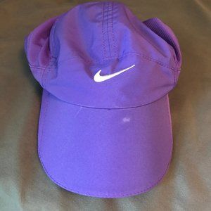 Nike Dri-Fit Featherlight running cap adjustable